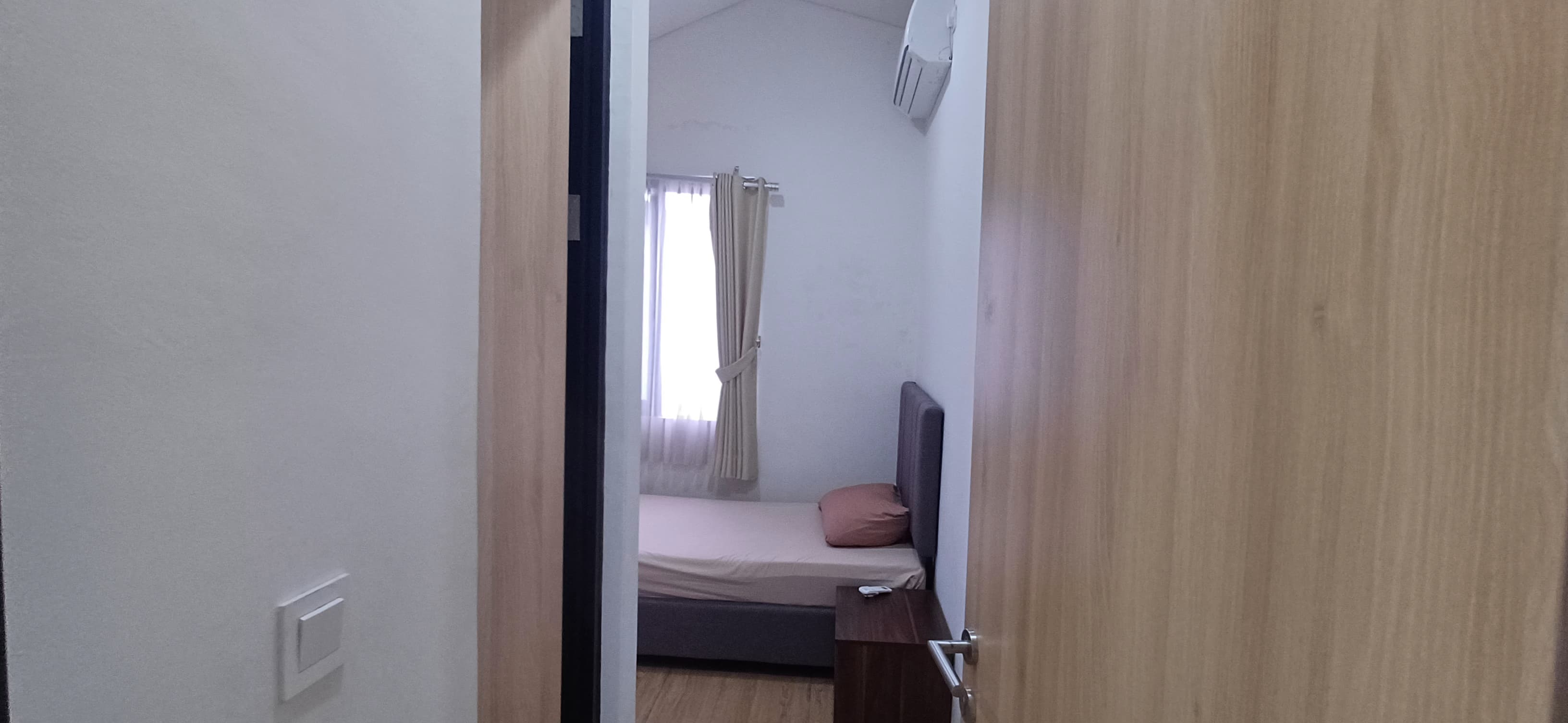 DiSewakan Rumah Full Furnish di Waterfront Lippo CIkarang
